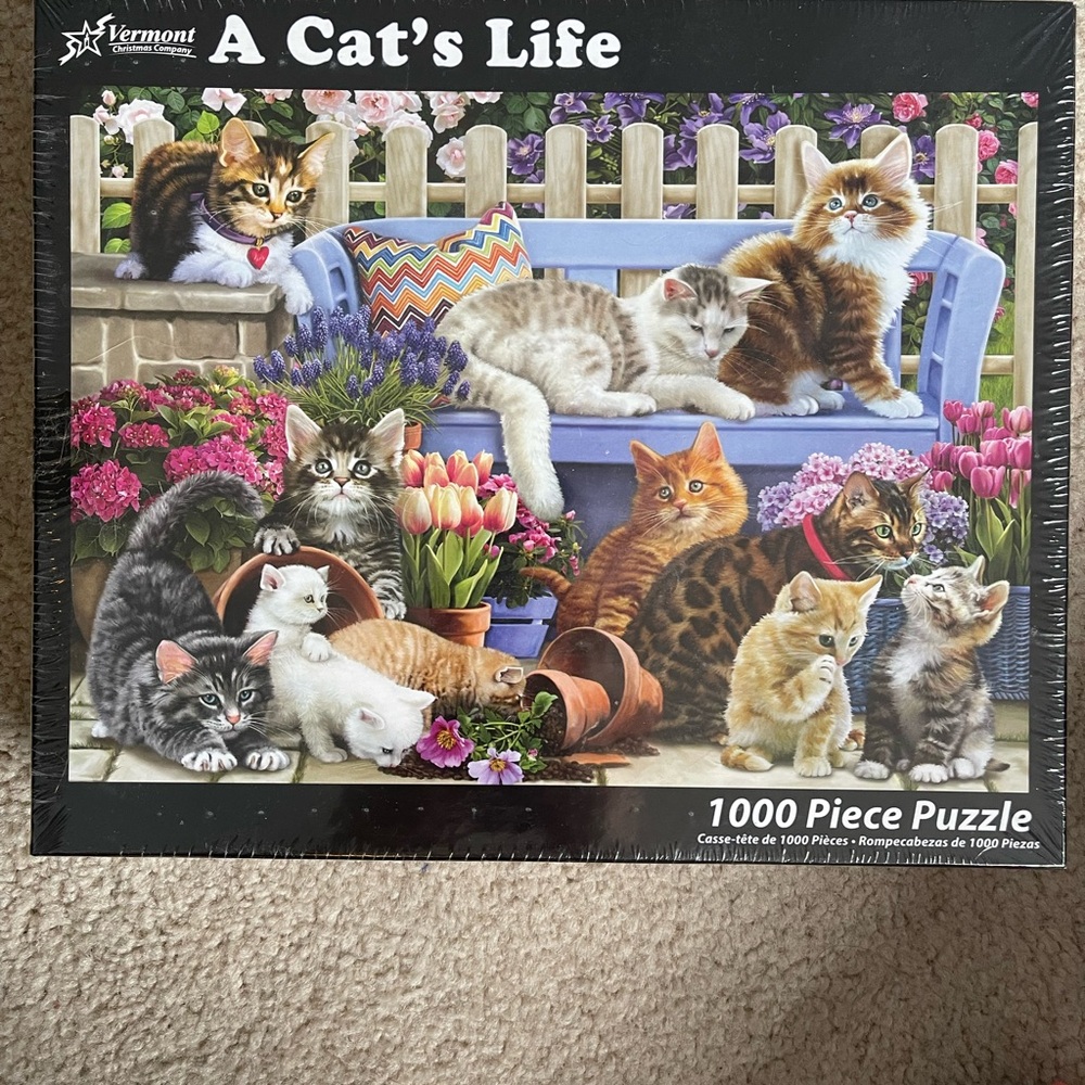 Vermont Christmas Company Cat Puzzle